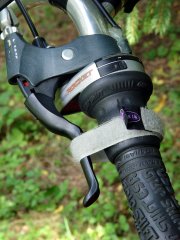 dsc03210-parking-brake Bicycle parking brake strap