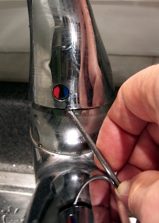 How To Take Kitchen Faucet Apart