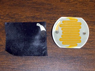 Delaminated photoresistor