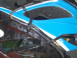 Boom-to-helmet detail