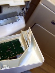 Control Panel - right-side latch