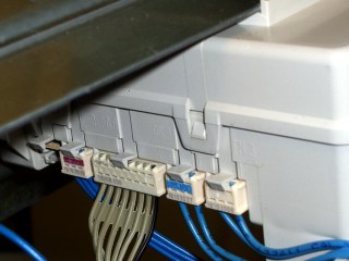 Control Panel plug at Machine Control unit