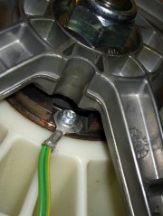 Tub Grounding Connection