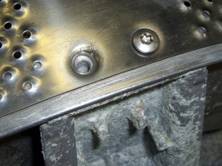 Spider mounting bolts through drum