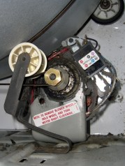 cimg5141 - Drum belt path through tensioner Drum belt path through tensioner