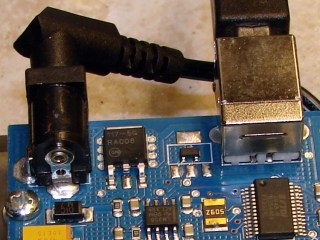 Arduino Mega voltage regulator