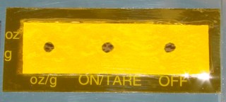 Kitchen scale - expedient button cover