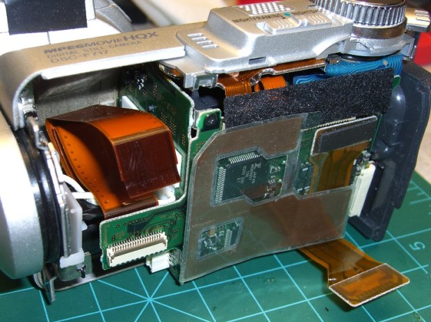 cimg5548 - DSC-F717 main board cables DSC-F717 main board cables