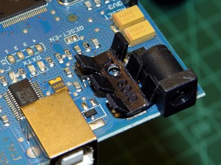 dsc00147 - Motherboard regulator heatsink Motherboard regulator heatsink