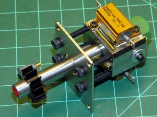 Resistor with thermal compound