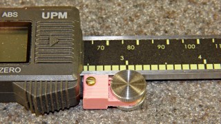 dsc00619 - Thumbwheel holder - installed Thumbwheel holder - installed