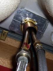 Kitchen faucet clamping ring