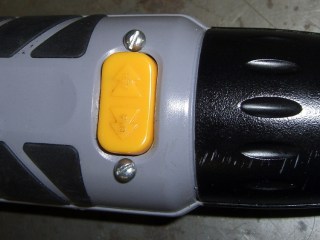 cimg6011 - Cordless screwdriver - switch with screws Cordless screwdriver - switch with screws
