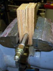 Improvised pipe clamp