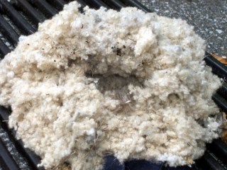 Wool ball interior