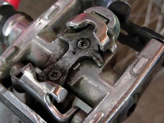 SPD pedal screws