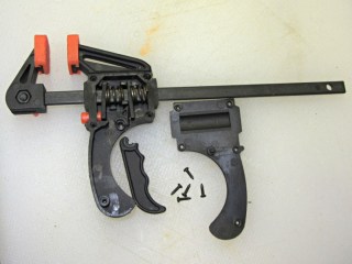 Bar clamp with broken handle