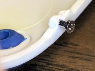 Brita pitcher lid hinge - screw