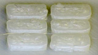 Dr Who cutter - Reversal zits - islands