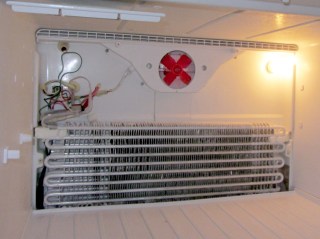img_1425 - OEM Replacement fan in freezer OEM Replacement fan in freezer