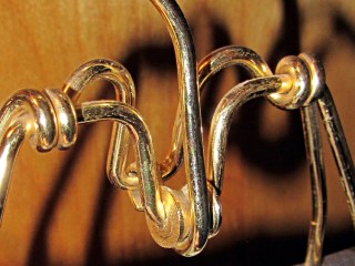 Trouser hanger - elaborate roller