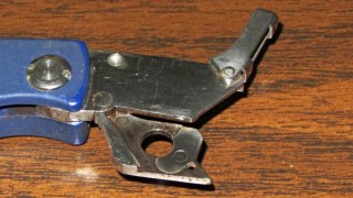 Mini utility knife - somewhat cleaned