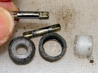 Samsung 9048 - worn roller parts