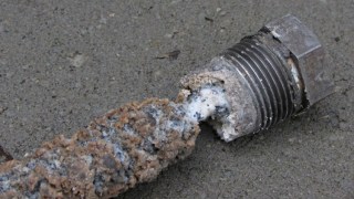 img_2593 - Anode rod - bolt Anode rod - bolt