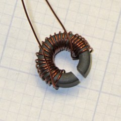 F50-61 toroid - 25 turns 26 AWG