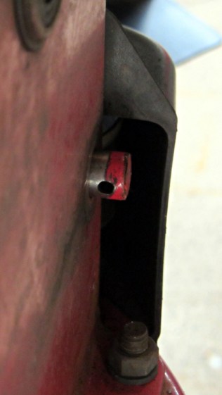 MTD Snowthrower - missing hitch pin clip