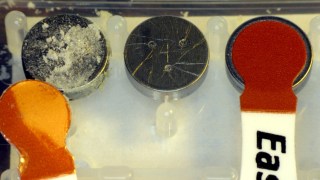 Corroded zinc-air cell