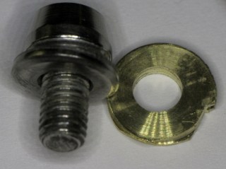 Shifter pulley with bolt - front face