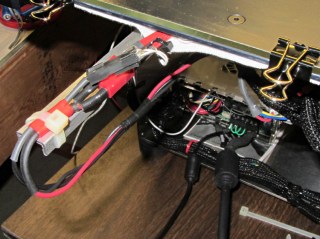 HBP connector support strut - at Y min