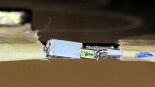 0603 SMD on CD case edge