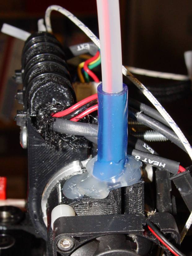 M2 Extruder - nested filament guide tubes