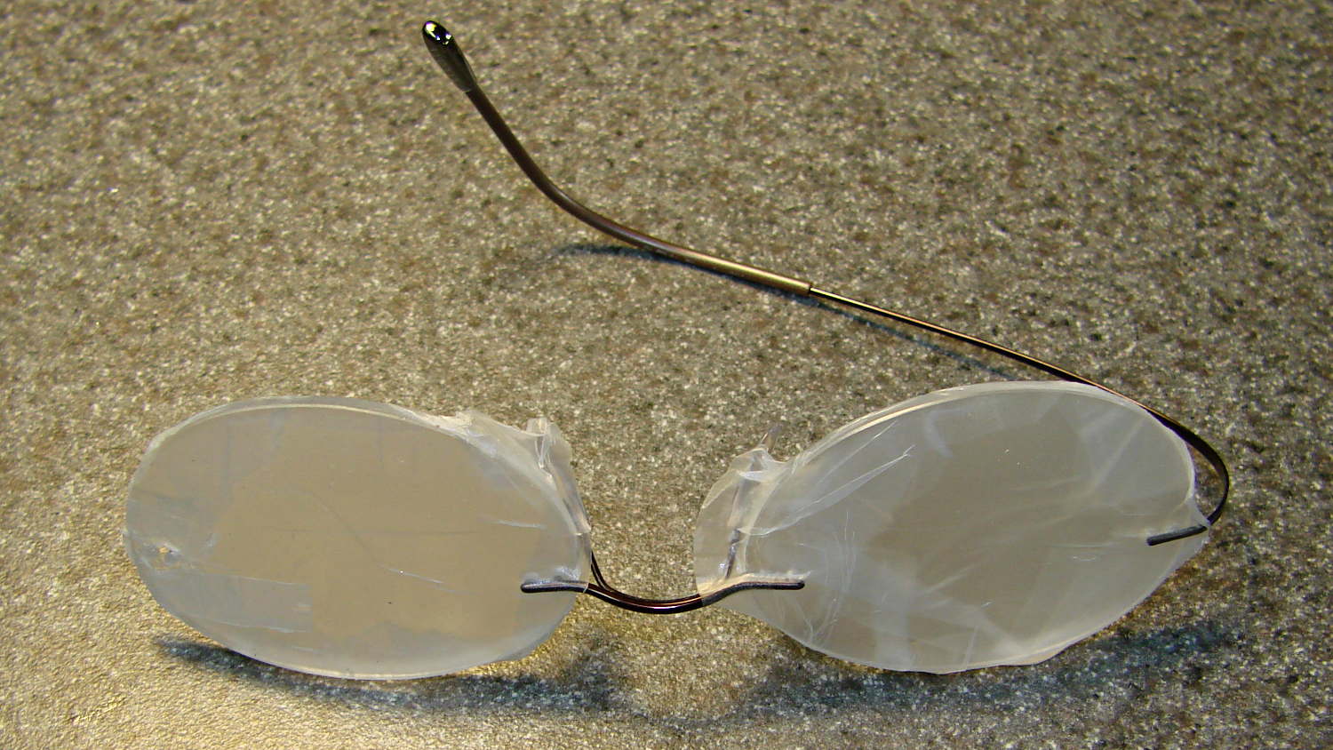 Silhouette glasses - lens protection