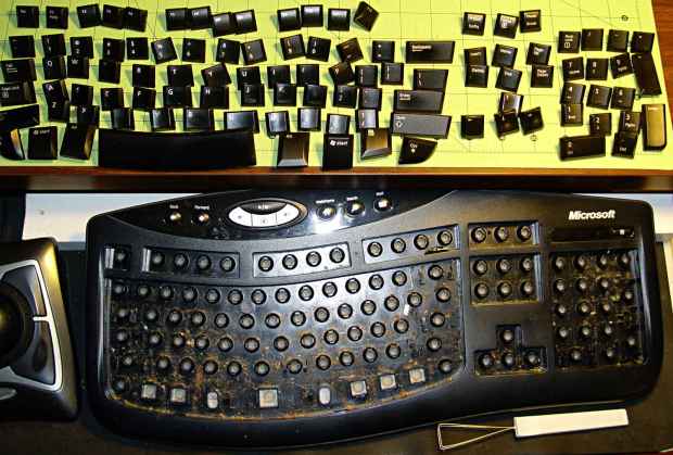 Microsoft Comfort Curve Keyboard - crud buildup