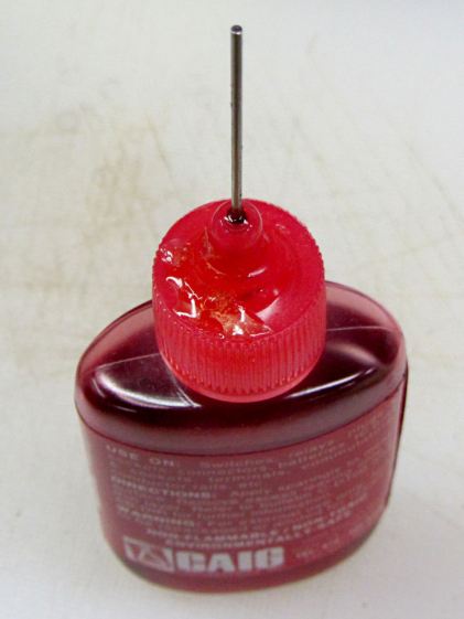 Caig DeoxIT bottle - lid crack repair