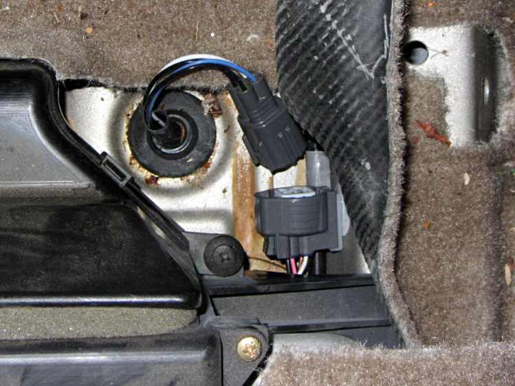 Sienna Bank 1 Sensor 2 - interior connector