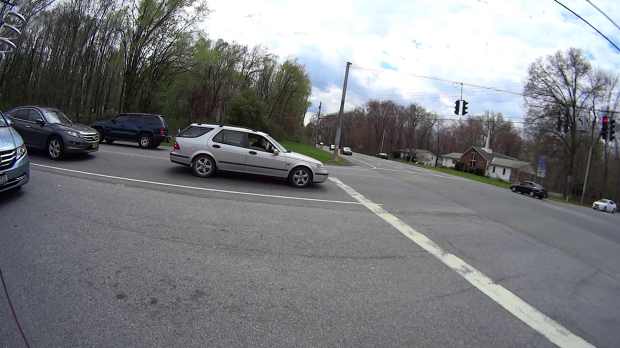 Near Miss - Jackson Drive - 2014-05-03 - 3