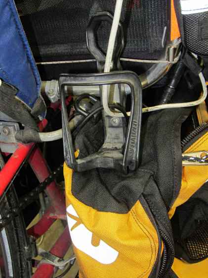 Arkel RT-40 bag vs HT holder