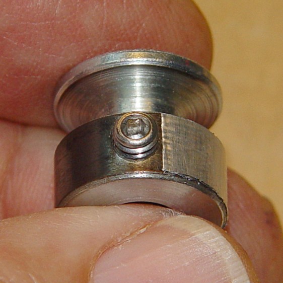 Kenmore 158 motor pulley - black-silver at setscrew