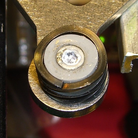 M2 Hotrod Platform - support stud in spring