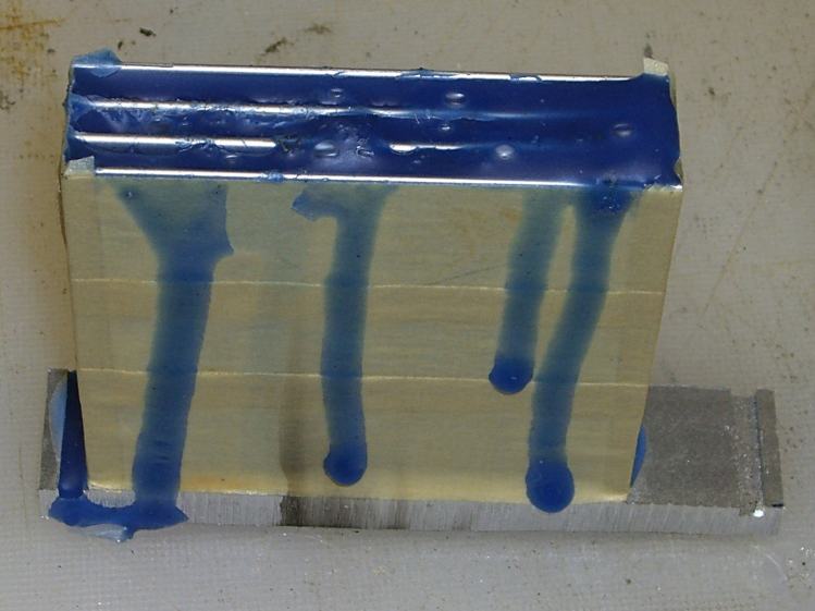 Heatsink filled with machinable wax