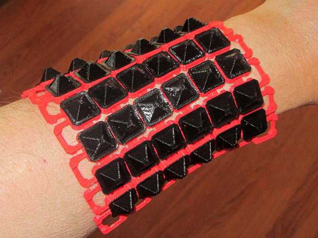 Chain Mail Armor - square on arm