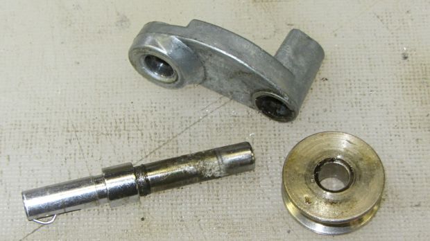 Bobbin Winder - corroded shaft