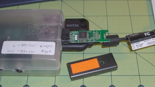 Unsleeved USB memory