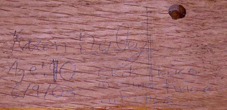 Pantry wire shelf brackets - detail