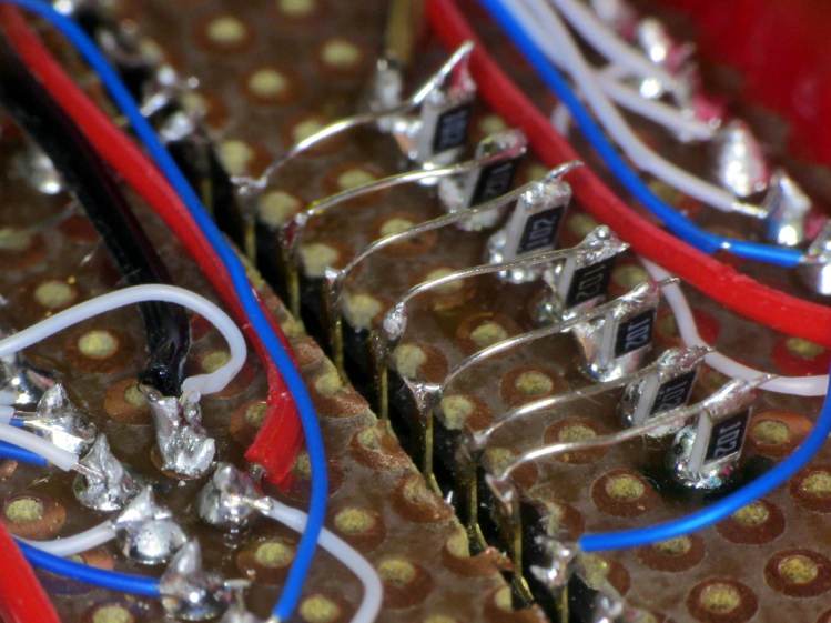 Random LED Dots - circuit layout - G SMD resistors