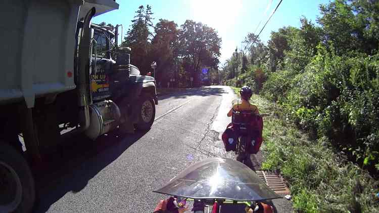 Maloney Rd 2015-07-24 - Truck 2